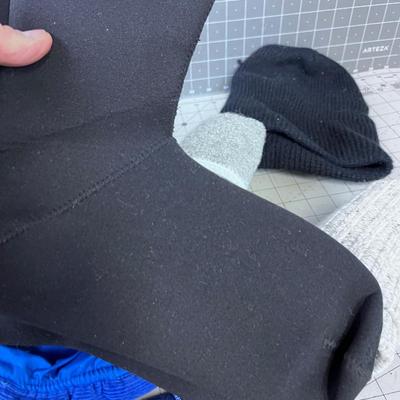Cold Weather Gear MEN'S: Neoprene Bootie, Socks Etc. 