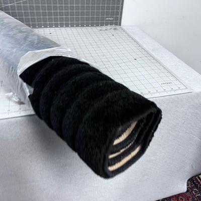 J C Penny Rug, NEW Black 