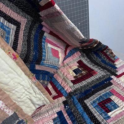 AWESOME Hand Crafted Quilt with EDGE WEAR!!