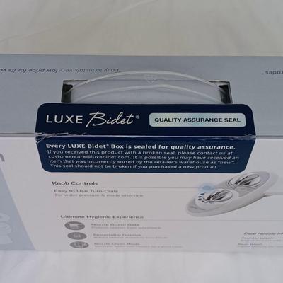 Brand New LUXE Bidet