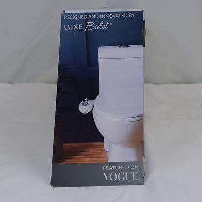 Brand New LUXE Bidet