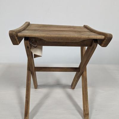Fold-able Wooden Stool