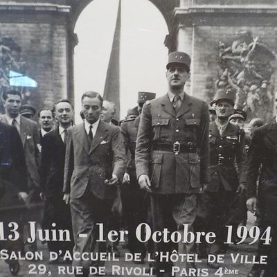Real French Made " liberation of Paris"