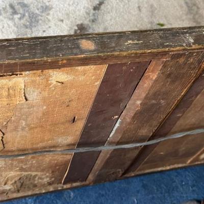 Antique Queen Ann Carved Gilt-wood Mirror