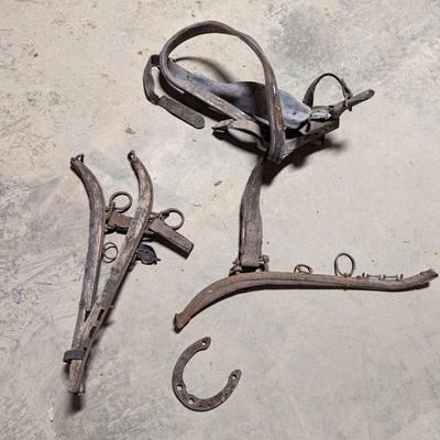 Wooden Metal Mule Yokes