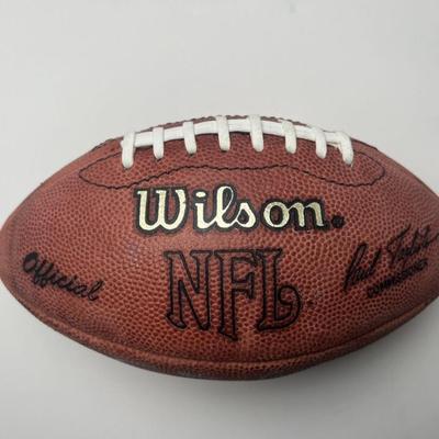 Hall Of Famer Art Donovan Autographed Football
