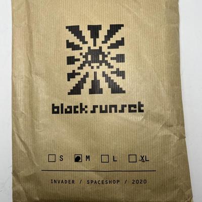 INVADER - BLACK SUNSET - SHIRT (M)