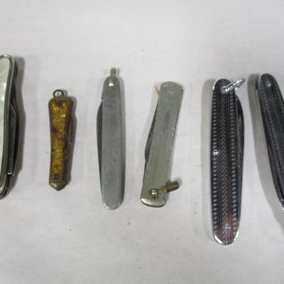 Assortment Of Pocket Knives Choice 8