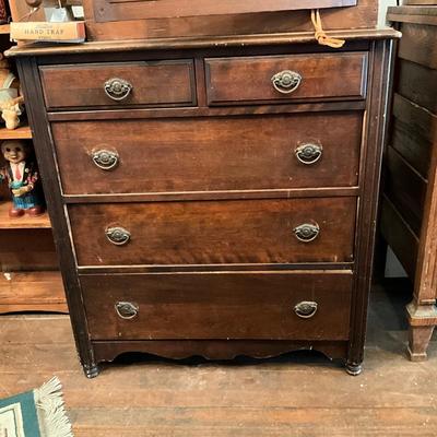 914 Vintage Five Drawer Mahogany Dresser