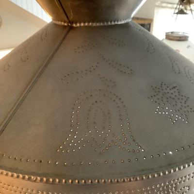 620 Colonial Punch Tin Lamp-Reproduction