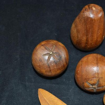 Lot of Vintage MCM Wooden Fruit Centerpiece Decor
