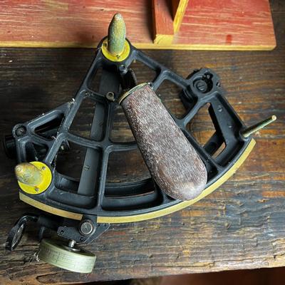 806 Vintage U.S. Navy Bureau of Ships Sextant Type Stadimeter Model. 0 with Case