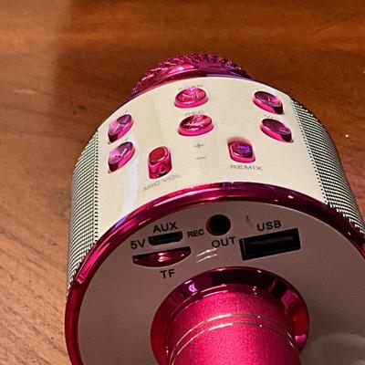 Pink wireless Microphone