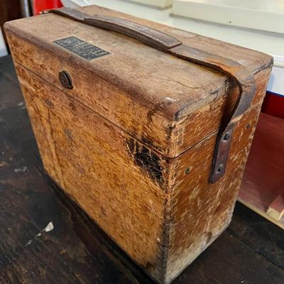 813 Vintage Berger Model 320 Surveyor Transit Level with Case