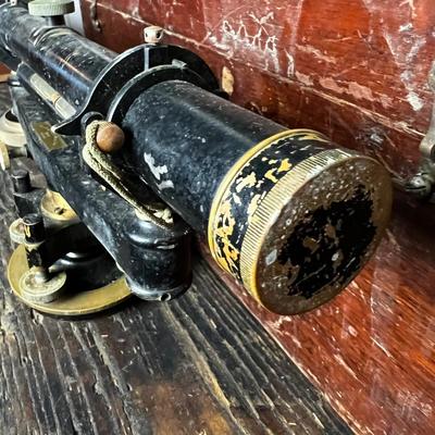 814 Antique Buff MFG. Co. Boston Surveyor Transit Level with Case