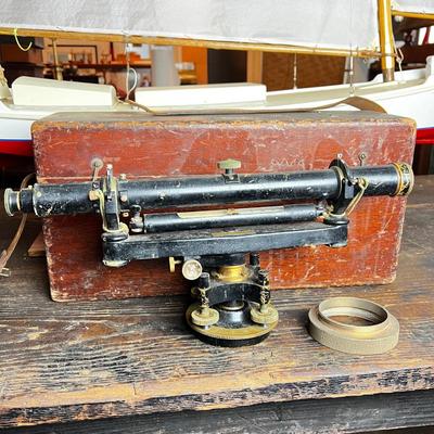 814 Antique Buff MFG. Co. Boston Surveyor Transit Level with Case