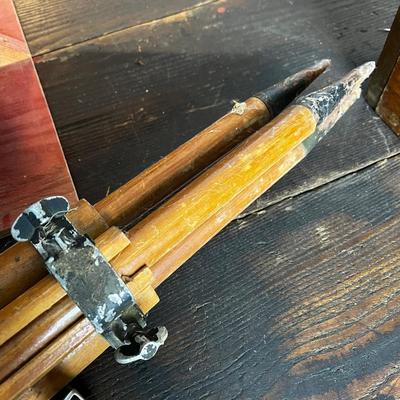 816 Vintage Surveyor Transit Tripod