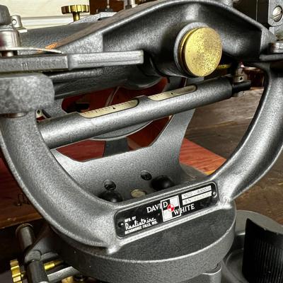 819 David White Model 8300 Transit Surveyor Level