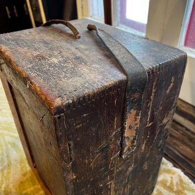 821 Antique A.S. Aloe & Company Surveyor Transit Level and Compass with Tripod & Case