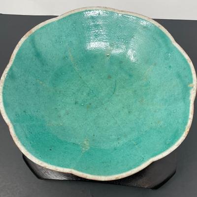 1800 Qing Dynasty era Chinese Bowl Dish