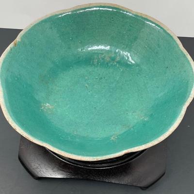 1800 Qing Dynasty era Chinese Bowl Dish