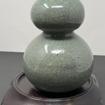 Antique Chinese Double â€“ Gourd Vase with Crackle
