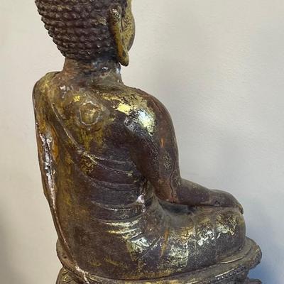Antique Sitting Buddha in Gilt / Robust Wood