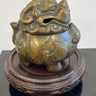 20th C. Chinese SUANNI Bronze censer / Bottom Marked