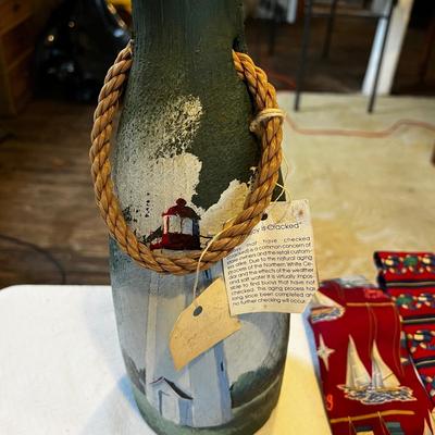 N828 Nautical Items & Decor Lot