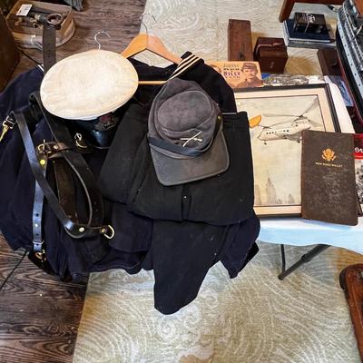 N826 WWII & Militaria Memorabilia