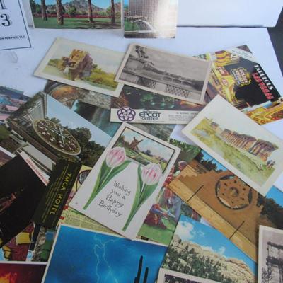 Lot of Old-Newer Postcards