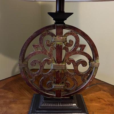 Ornate Metal Table Lamp (B3-RG)