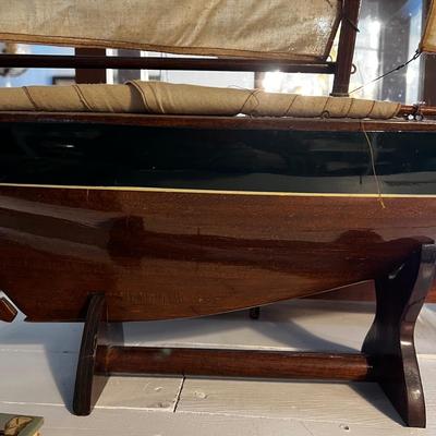 839 Antique Sail Boat Model