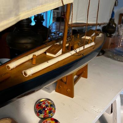 840 Vintage Schooner Clipper Sail Boat Model