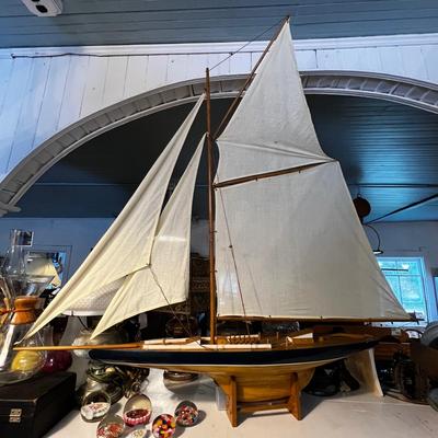 840 Vintage Schooner Clipper Sail Boat Model