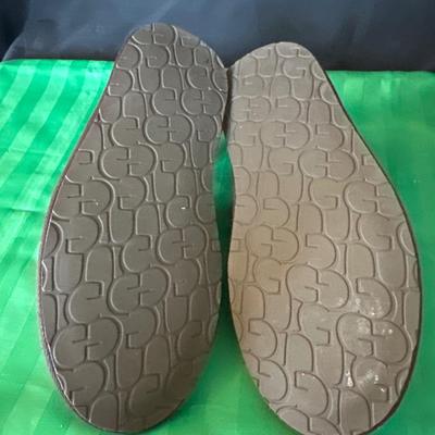 Menâ€™s Ugg Slippers