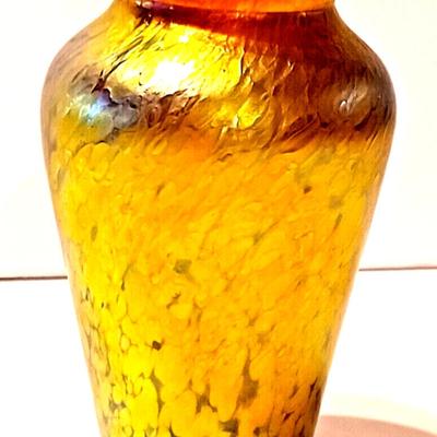 LUNDBERG Studios Art Glass Gold Aurene Iridescent Vase 5 1/4