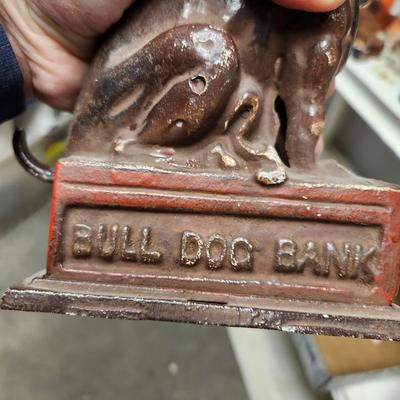Cast Iron Bulldog Bank