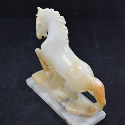 Beautiful Vintage Agate Horse Sculpture