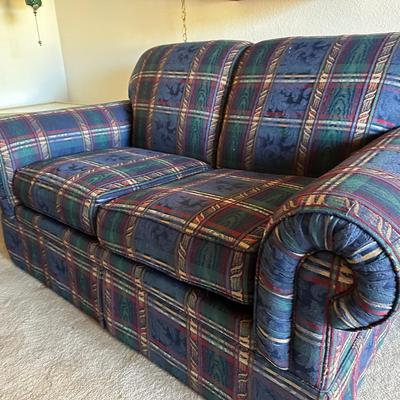 LA-Z-BOY Loveseat