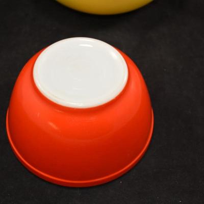 Vintage Pyrex Primary Colors Nesting Mixing Bowls