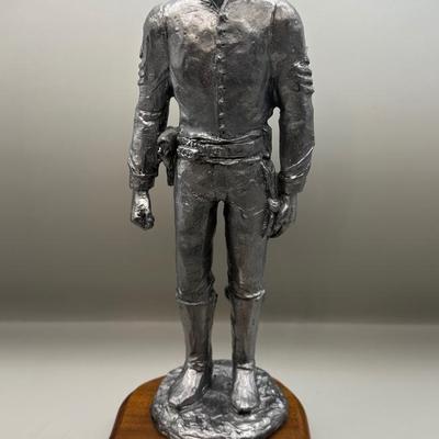 Michael Ricker, The American Soldier Calvary Sergeant pewter statue # 855