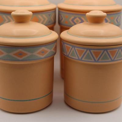 Vintage Treasure Craft Set of (4) Cannisters