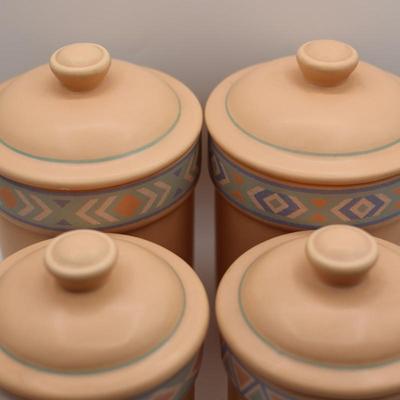 Vintage Treasure Craft Set of (4) Cannisters