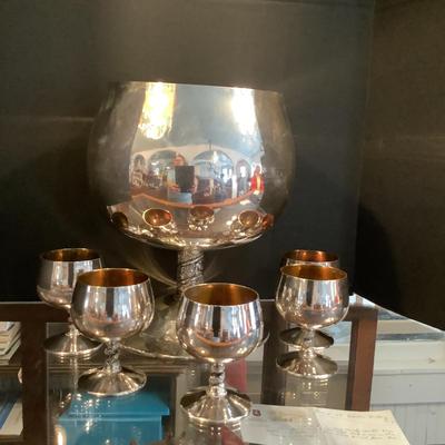 635 Vintage Spain Silver Plate Punch Bowl Set with 5 cups