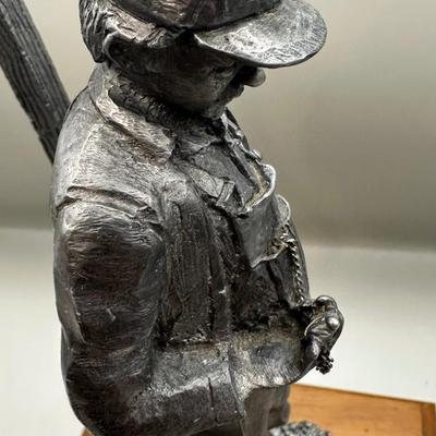 Michael Ricker pewter railroader statue #1065