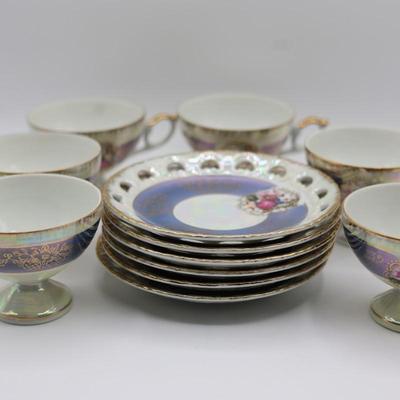 Porcelain (6) Teacups & (6) Saucers