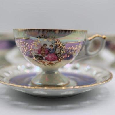 Porcelain (6) Teacups & (6) Saucers