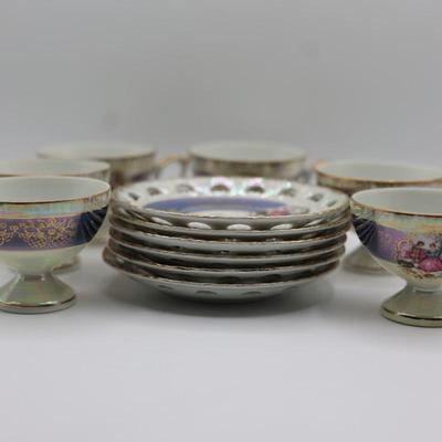Porcelain (6) Teacups & (6) Saucers