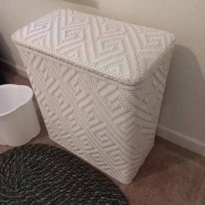 Laundry Hamper - Trash can - and braided throw rug